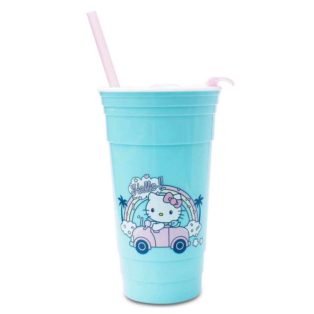 SANRIO HELLO KITTY  Pink Plastic Travel Tumbler.